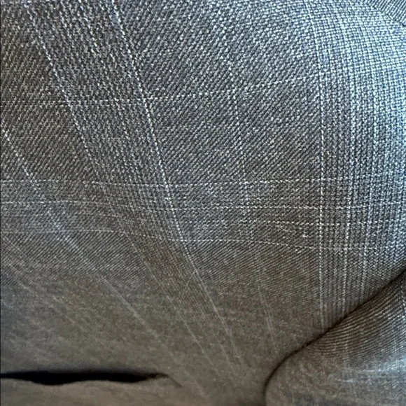Peter Millar Men's Classic Gray pinstripe suit